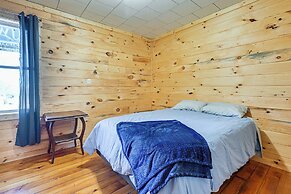 Lyndon Station Retreat ~ 9 Mi to Wisconsin Dells!