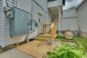 Lyndon Station Retreat ~ 9 Mi to Wisconsin Dells!