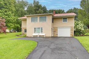Montour Falls Apartment ~ 3 Mi to Seneca Lake!