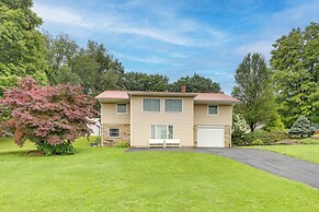 Montour Falls Apartment ~ 3 Mi to Seneca Lake!