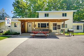 Lakefront Suring Home w/ Pool Table + Views!