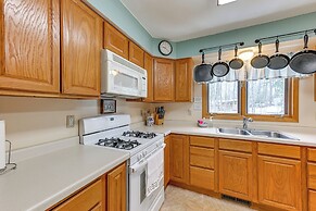 Lakefront Suring Home w/ Pool Table + Views!