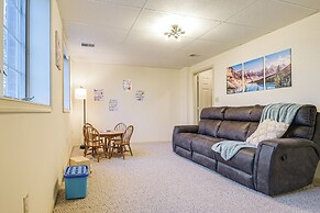 4 Mi to the Amish Village: Spacious Home w/ Deck!