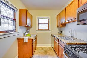 Cozy Minneapolis Apartment, 1 Mi to Downtown!