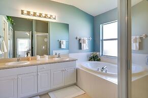 8 Mi to Beach: Cape Coral Home w/ Lanai + Pool