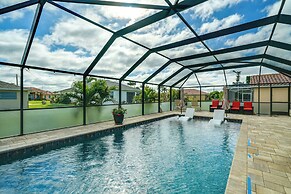 8 Mi to Beach: Cape Coral Home w/ Lanai + Pool