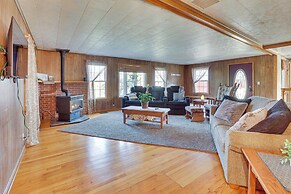 Farmyard Stays Dundee Home Near Hiking