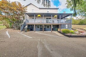 Farmyard Stays Dundee Home Near Hiking