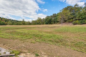 Farmyard Stays Dundee Home Near Hiking