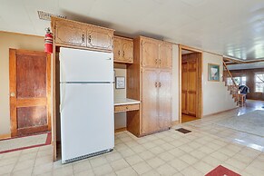 Farmyard Stays Dundee Home Near Hiking