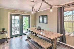 Galveston Group Getaway w/ Private Yard + Fire Pit