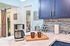 Galveston Group Getaway w/ Private Yard + Fire Pit