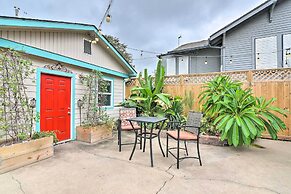 Galveston Group Getaway w/ Private Yard + Fire Pit