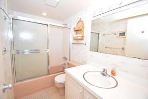 Beachmark 4k 1 Bedroom Condo by RedAwning