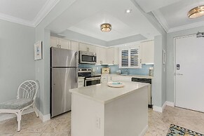 Beach Villas # 304 - Bogo24 2 Bedroom Condo by RedAwning