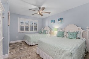 Beach Villas # 304 - Bogo24 2 Bedroom Condo by RedAwning