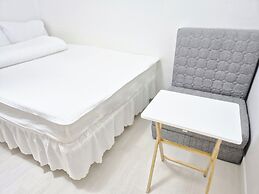 BLAU mini hotel