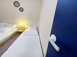 BLAU mini hotel