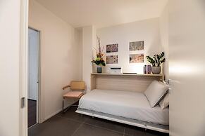 Central 2br Apartment Private Parking Long Term Welcome