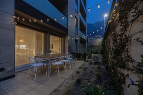 Central 2br Apartment Private Parking Long Term Welcome