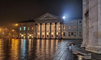 Central 2br Apartment Private Parking Long Term Welcome