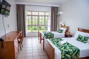 Yatu Lau Lagoon Resort