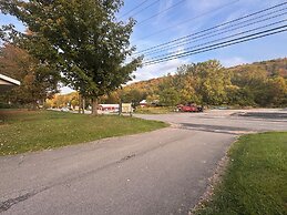 Economy Inn