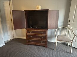 Economy Inn
