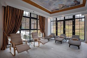 Hotel Noblesse Boutique & Spa