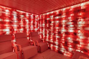 Hotel Noblesse Boutique & Spa