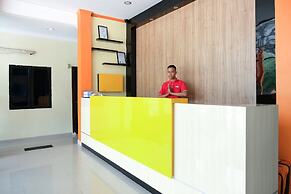OYO Life 1149 Hotel Mustika