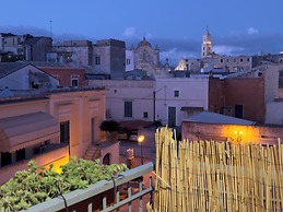 Bracco Rooms and Suites