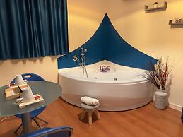 Bracco Rooms and Suites