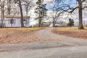 Orange Cottage w/ Hiking Access: 1 Mi to Lake Anna
