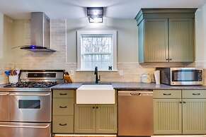 Orange Cottage w/ Hiking Access: 1 Mi to Lake Anna