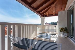 Maar Deluxe Ideal Next To Dubrovnik