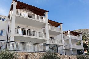 Maar Deluxe Ideal Next To Dubrovnik