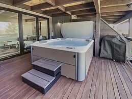 Ski Bunny Hideaway! Park City Escape! 3 Bedroom Townhouse by RedAwning