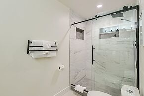 Ski Bunny Hideaway! Park City Escape! 3 Bedroom Townhouse by RedAwning