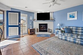 Tilghman Lakes D4 2 Bedroom Condo by RedAwning