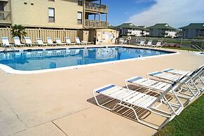 Tilghman Lakes D4 2 Bedroom Condo by RedAwning