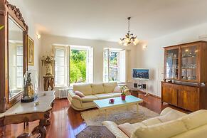 Dvori With Garden, Free Parking Next To Sea