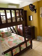 Family Friendly 2-bedroom Apartment in Vieux Fort