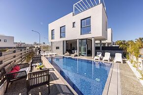 Protaras Hestia Seaside Villa B6
