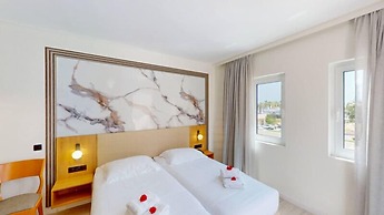 Chrispy Beach Resort