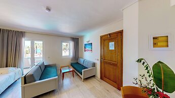 Chrispy Beach Resort