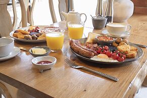 Stable Lodge Boutique B&B