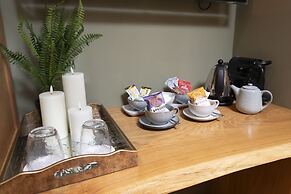 Stable Lodge Boutique B&B