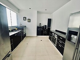 Vista Pacífico Condos