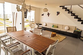 Vista Pacífico Condos